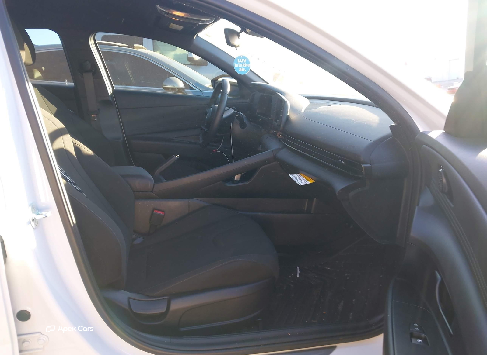 Hyundai Elantra 2025