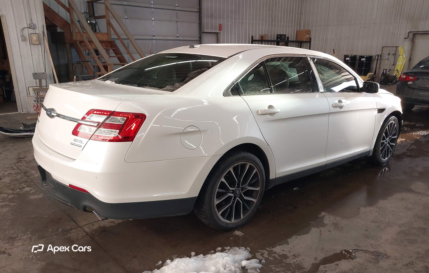 Ford Taurus 2017