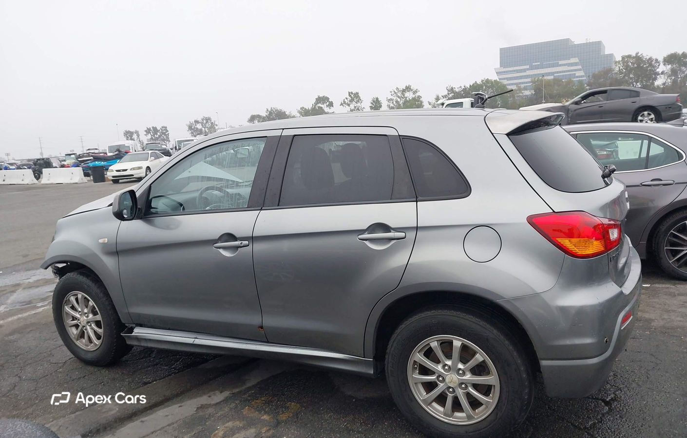 Mitsubishi Outlander 2012