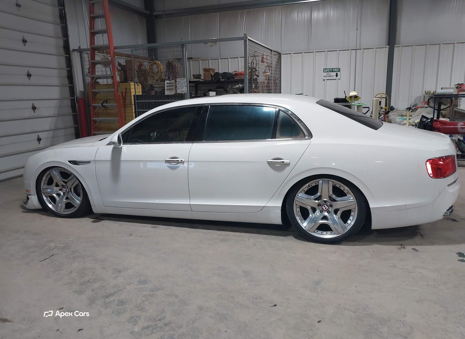 Bentley Flying Spur 2015