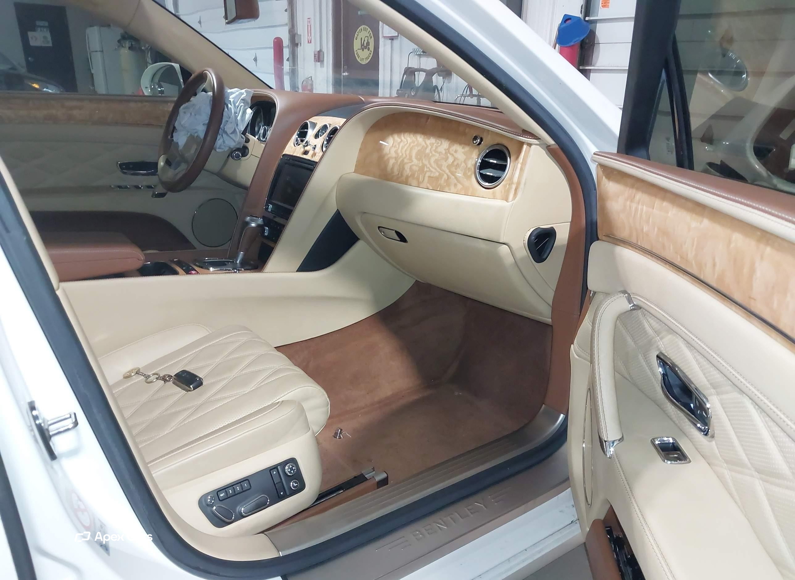 Bentley Flying Spur 2015