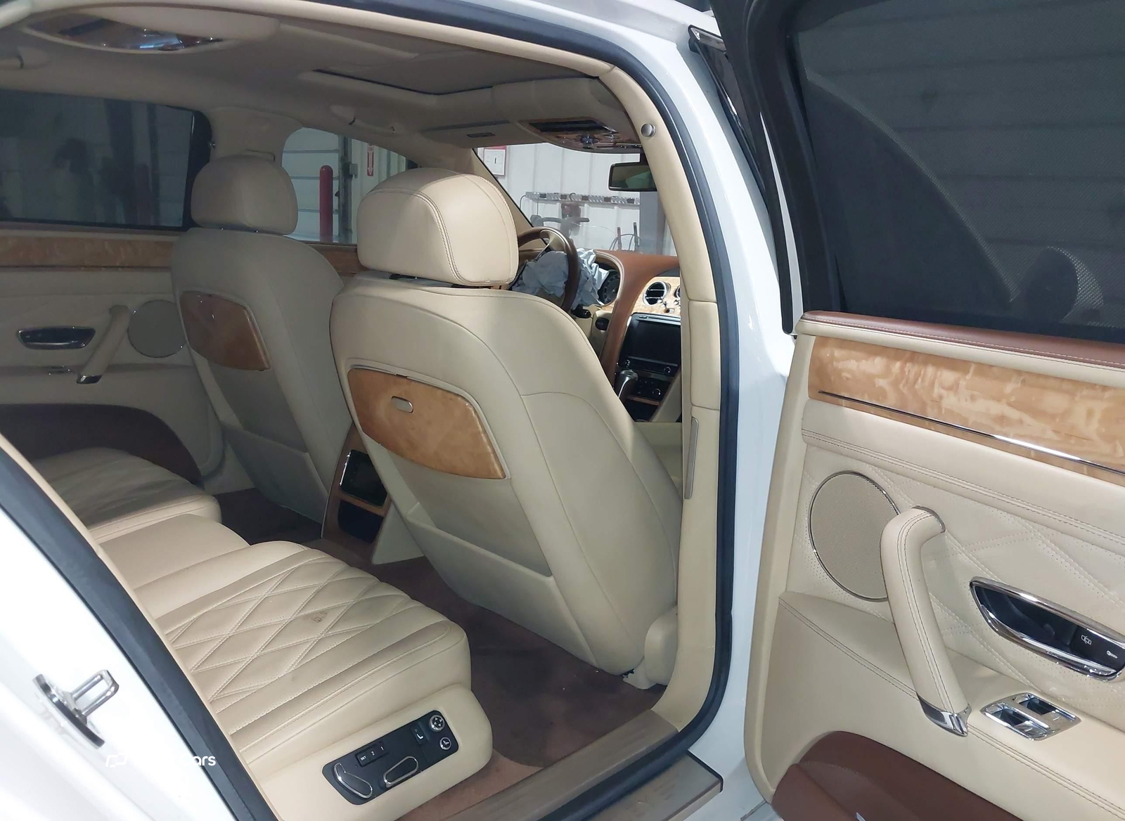 Bentley Flying Spur 2015