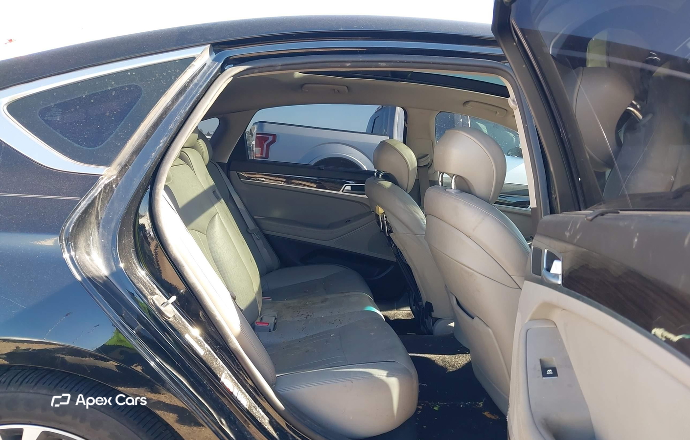 Hyundai Genesis 2016