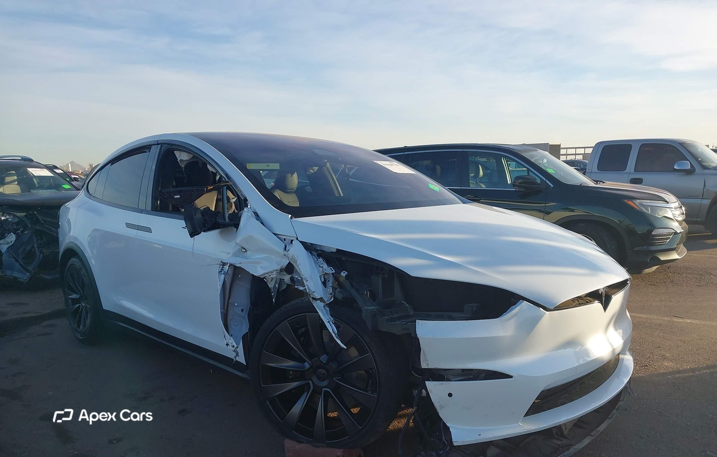 Tesla Model X 2022