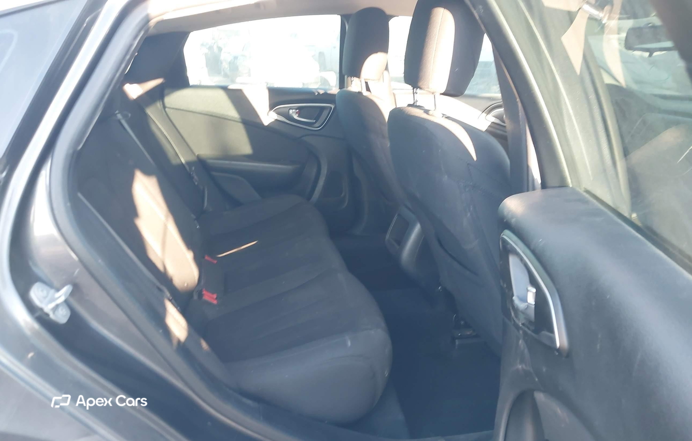 Chrysler 200 2015