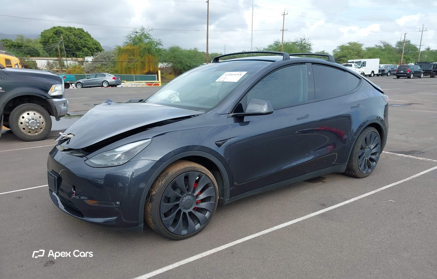 Tesla Model Y 2024
