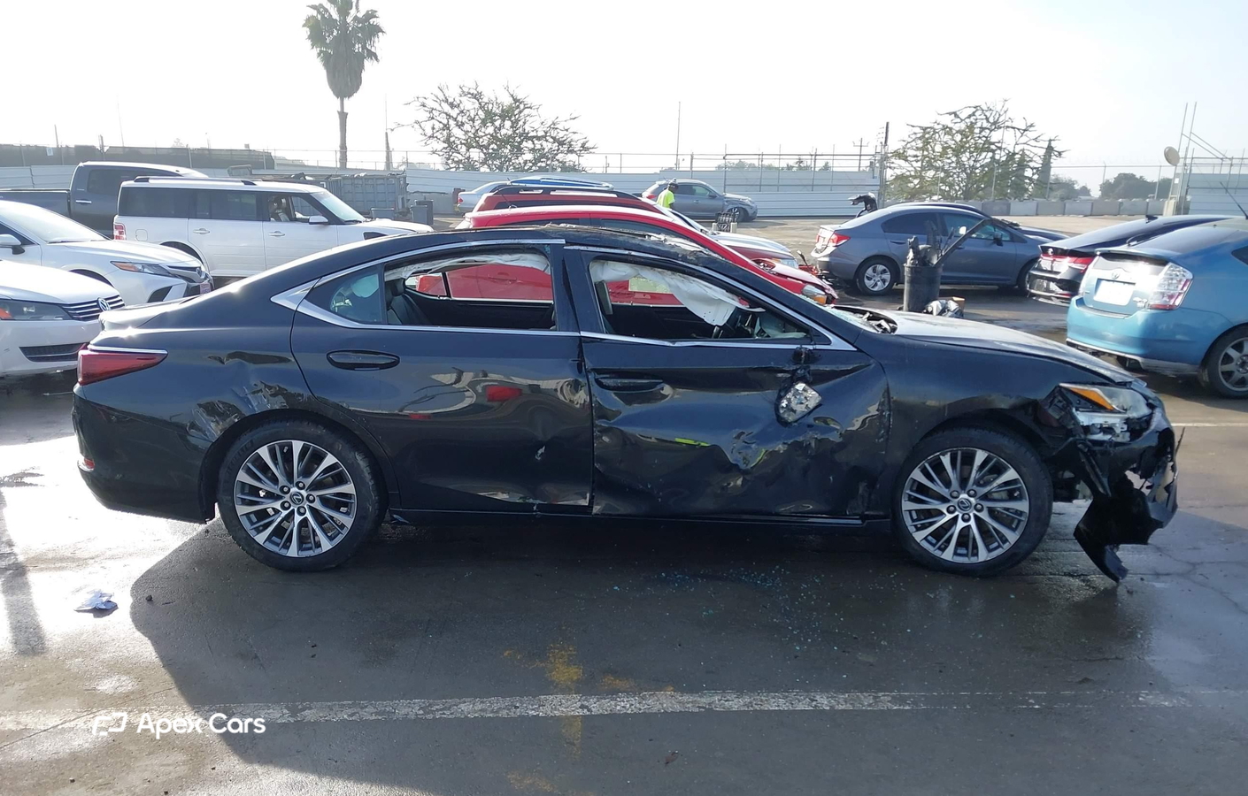 Lexus ES 2020