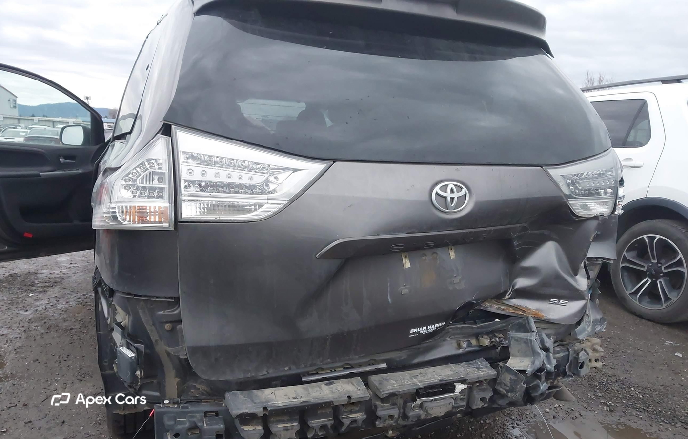 Toyota Sienna 2016