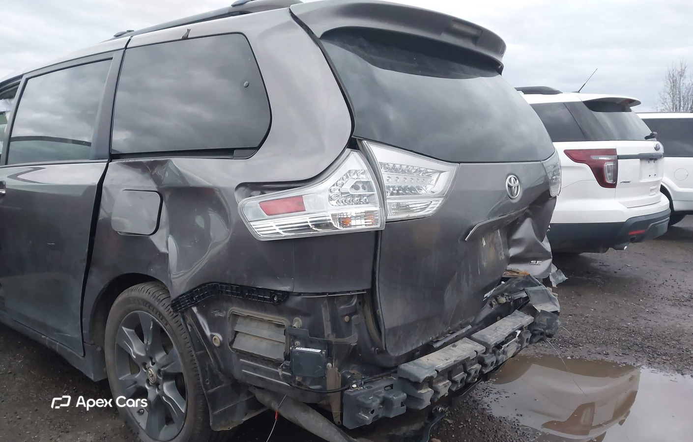 Toyota Sienna 2016