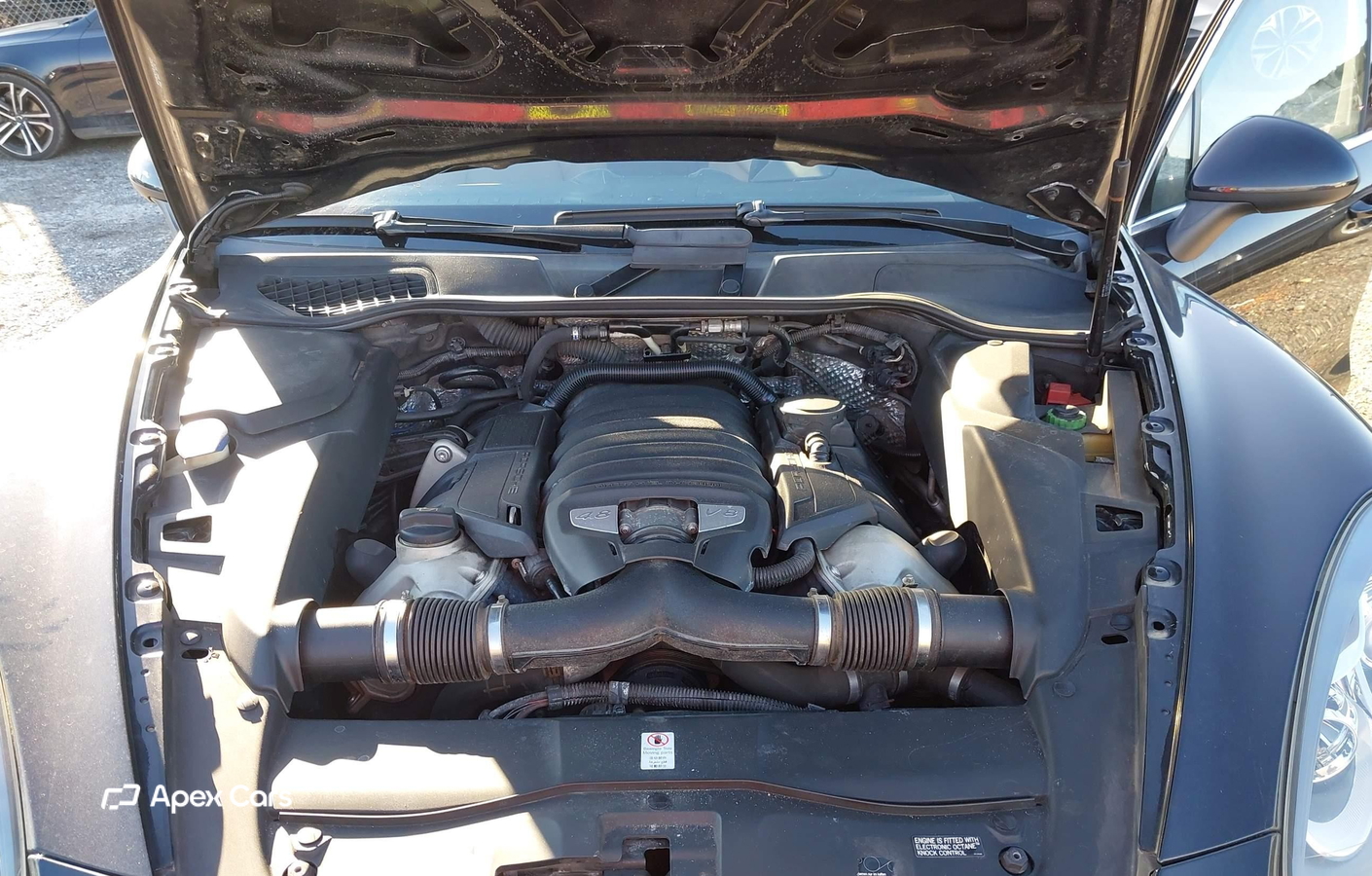 Porsche Cayenne 2011