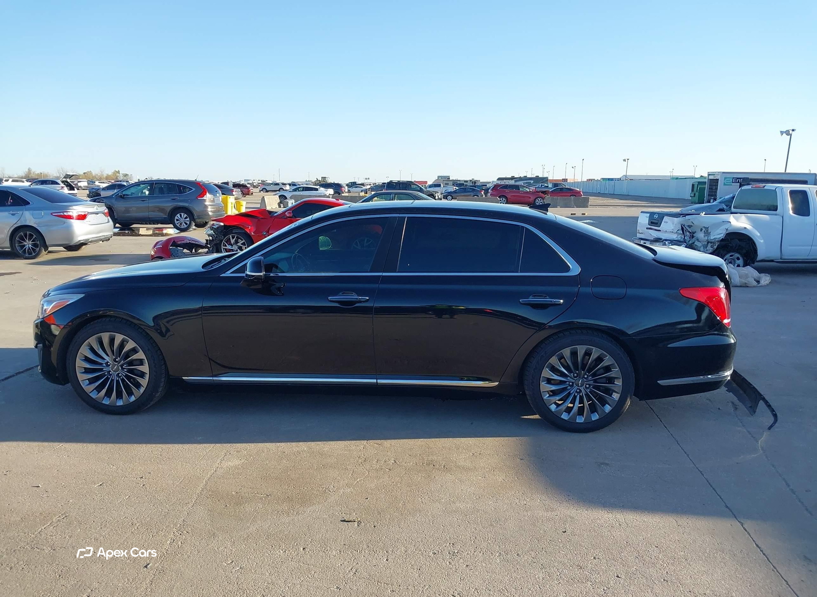 Genesis G90 2017