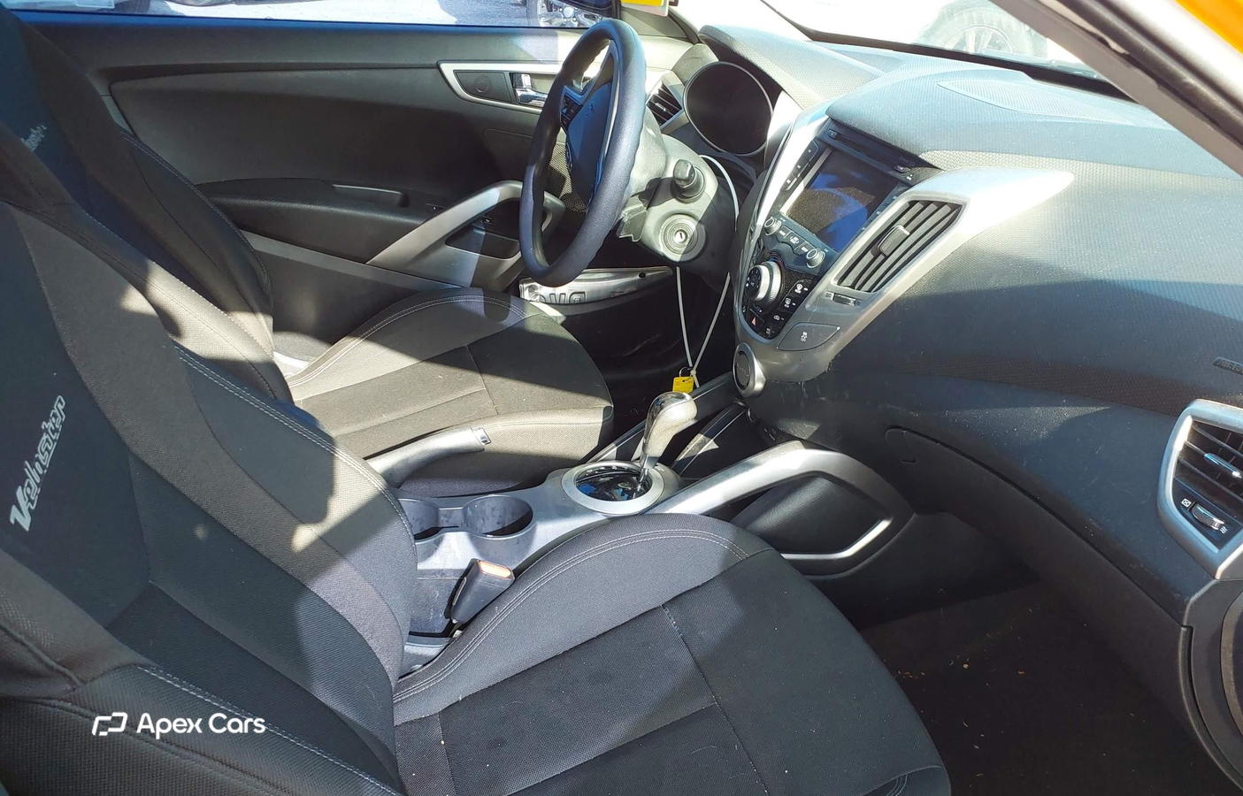 Hyundai Veloster 2015