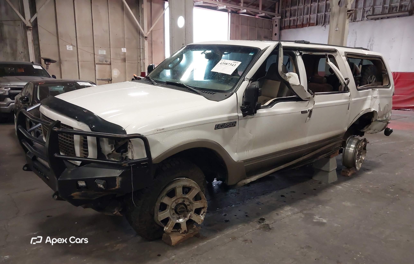 Ford Excursion 2004