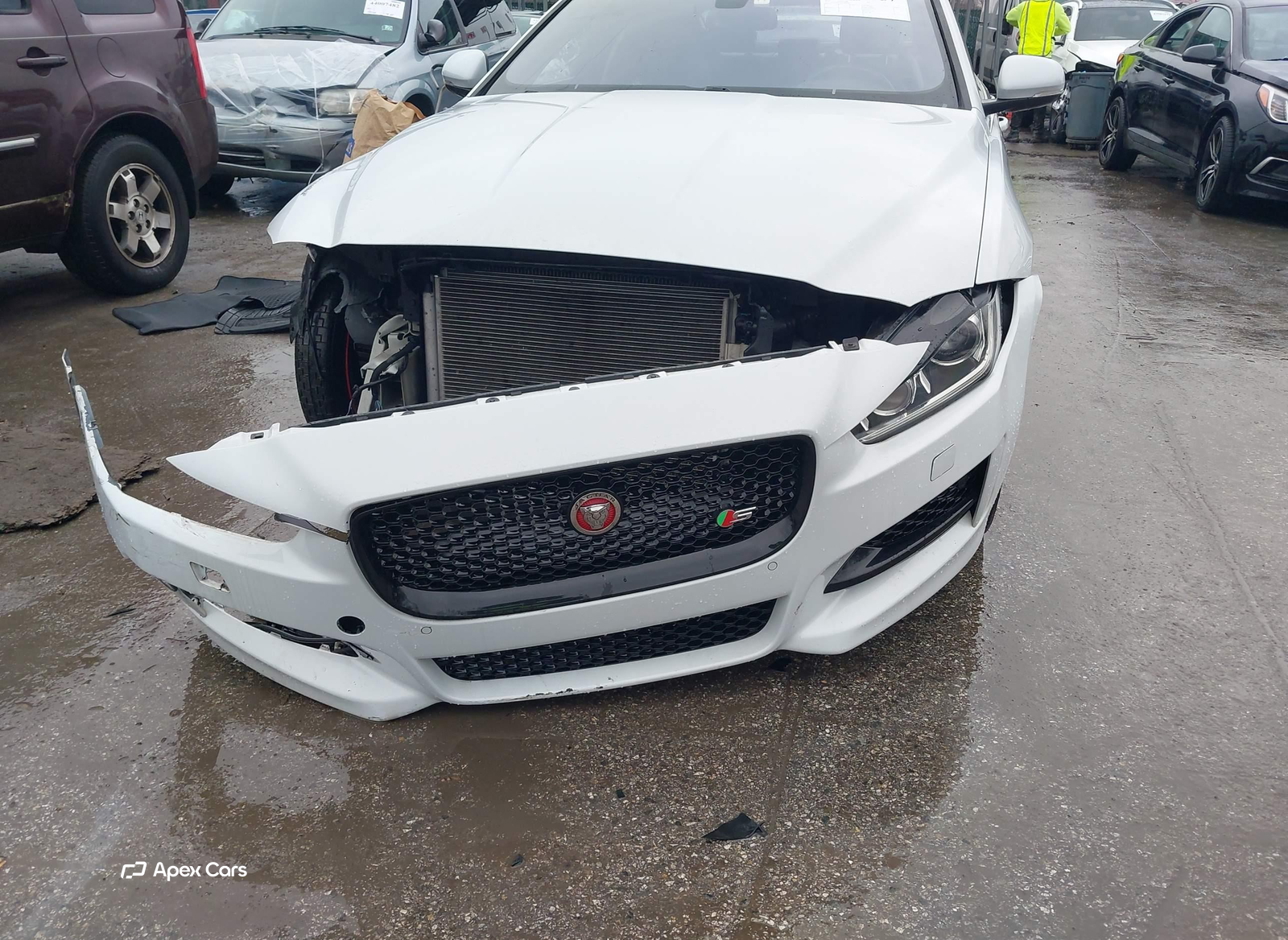 Jaguar XE 2017