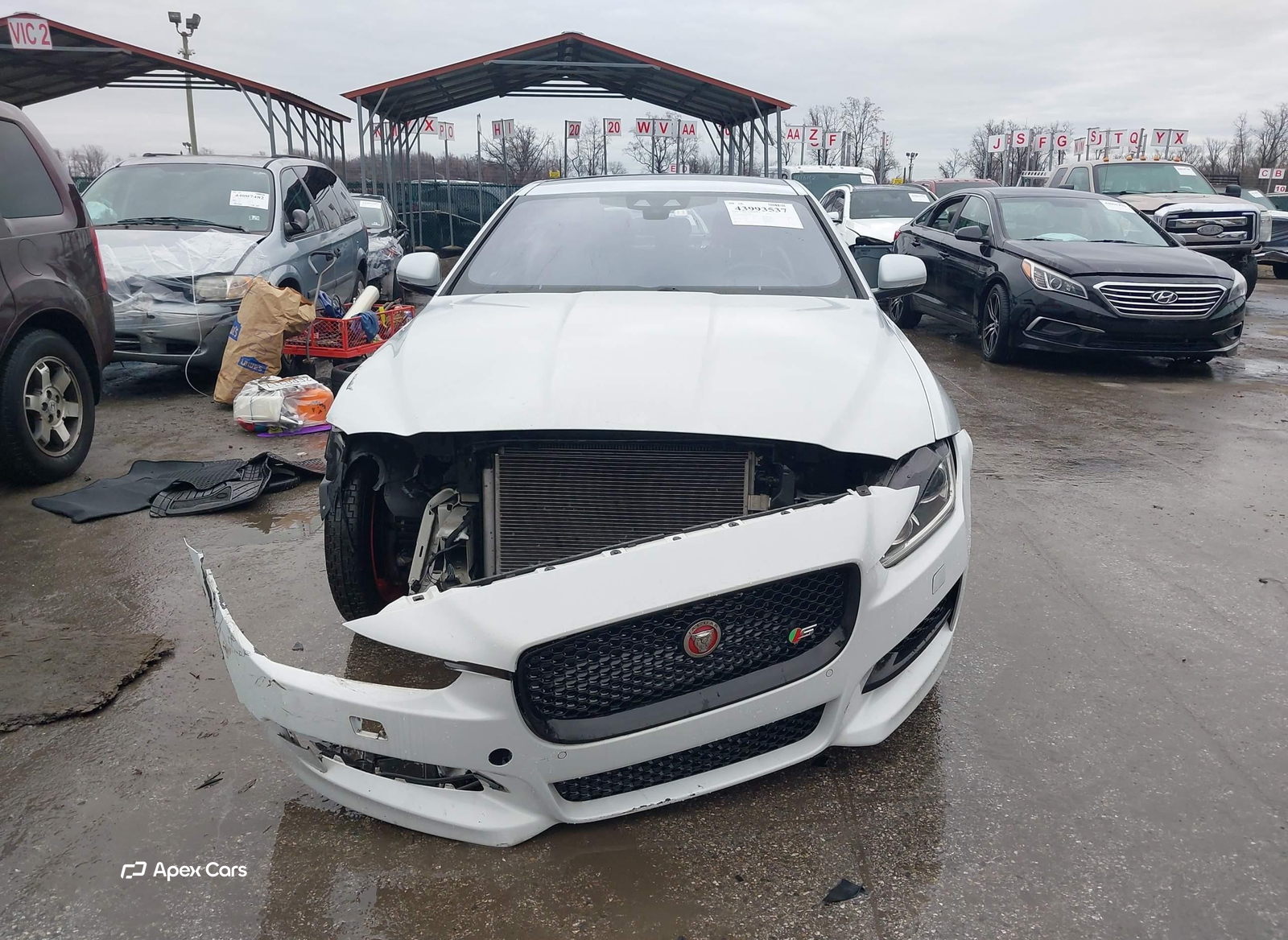 Jaguar XE 2017