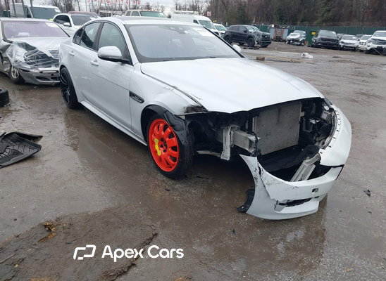 2017 Jaguar XE - Image 1 of 5
