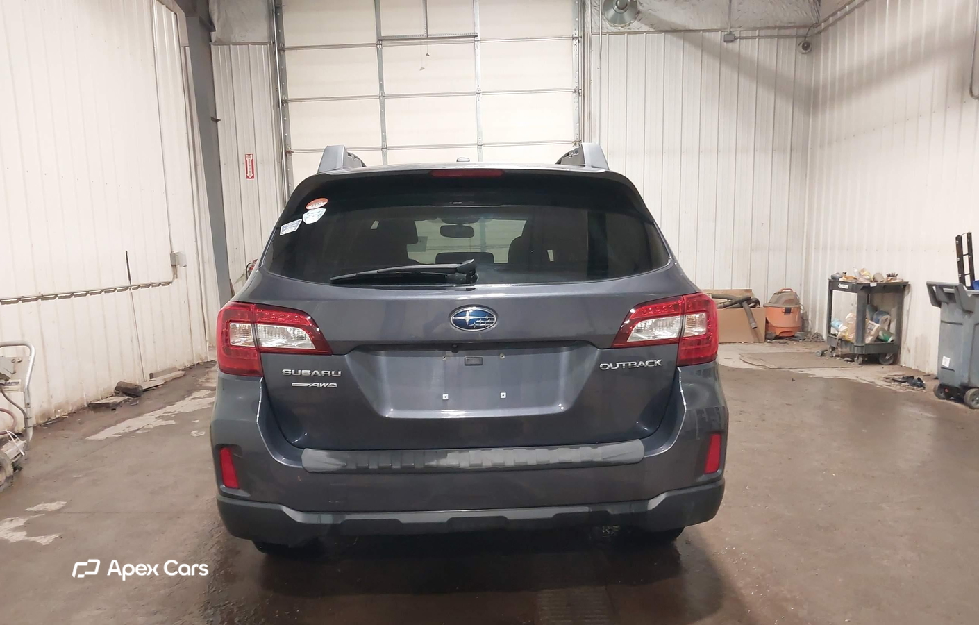 Subaru Outback 2015