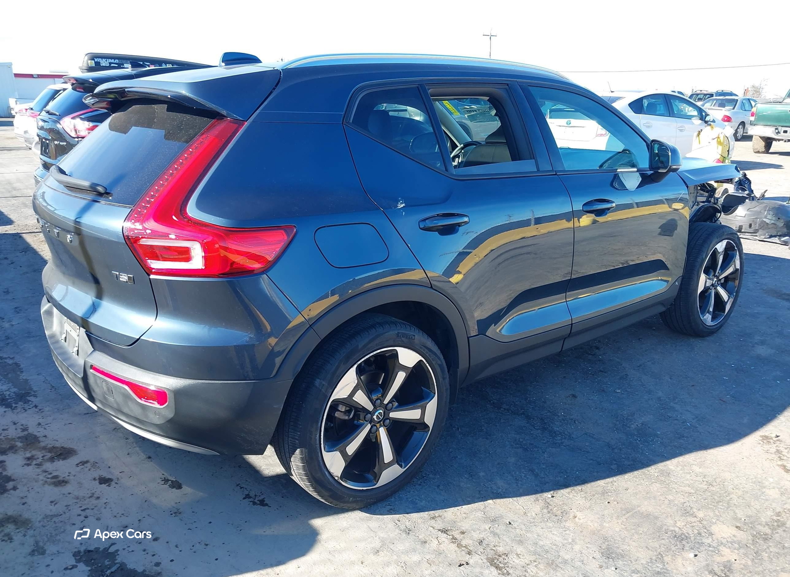 Volvo XC40 2021