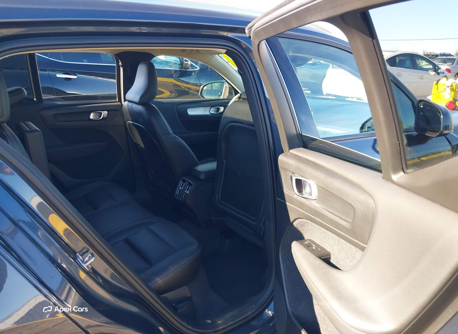 Volvo XC40 2021
