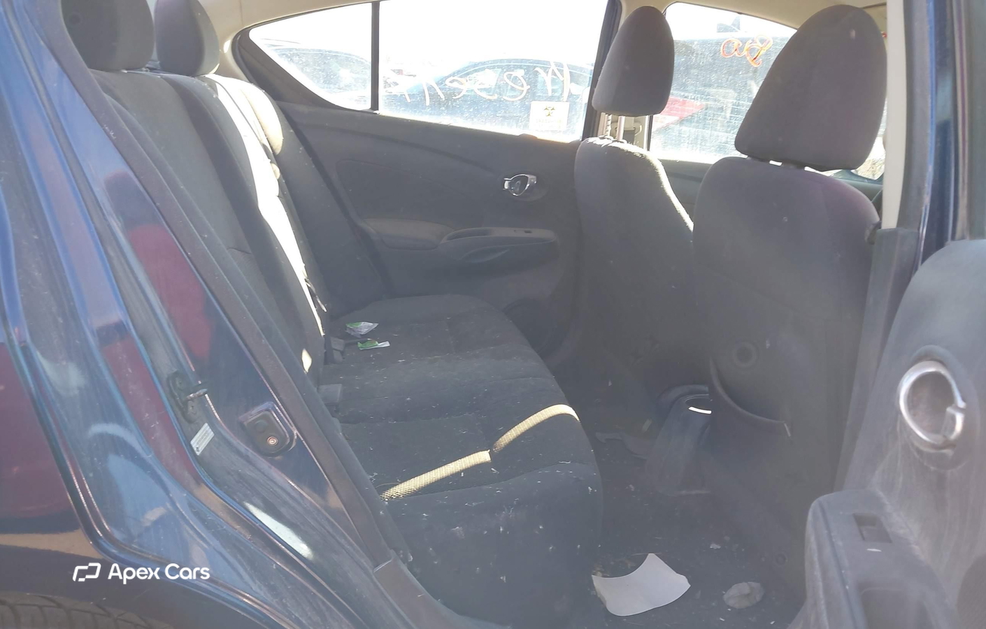 Nissan Versa 2012