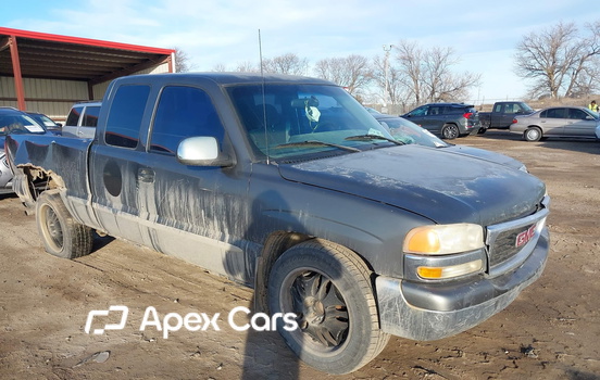 GMC Sierra 2002 - Image 1 of 17