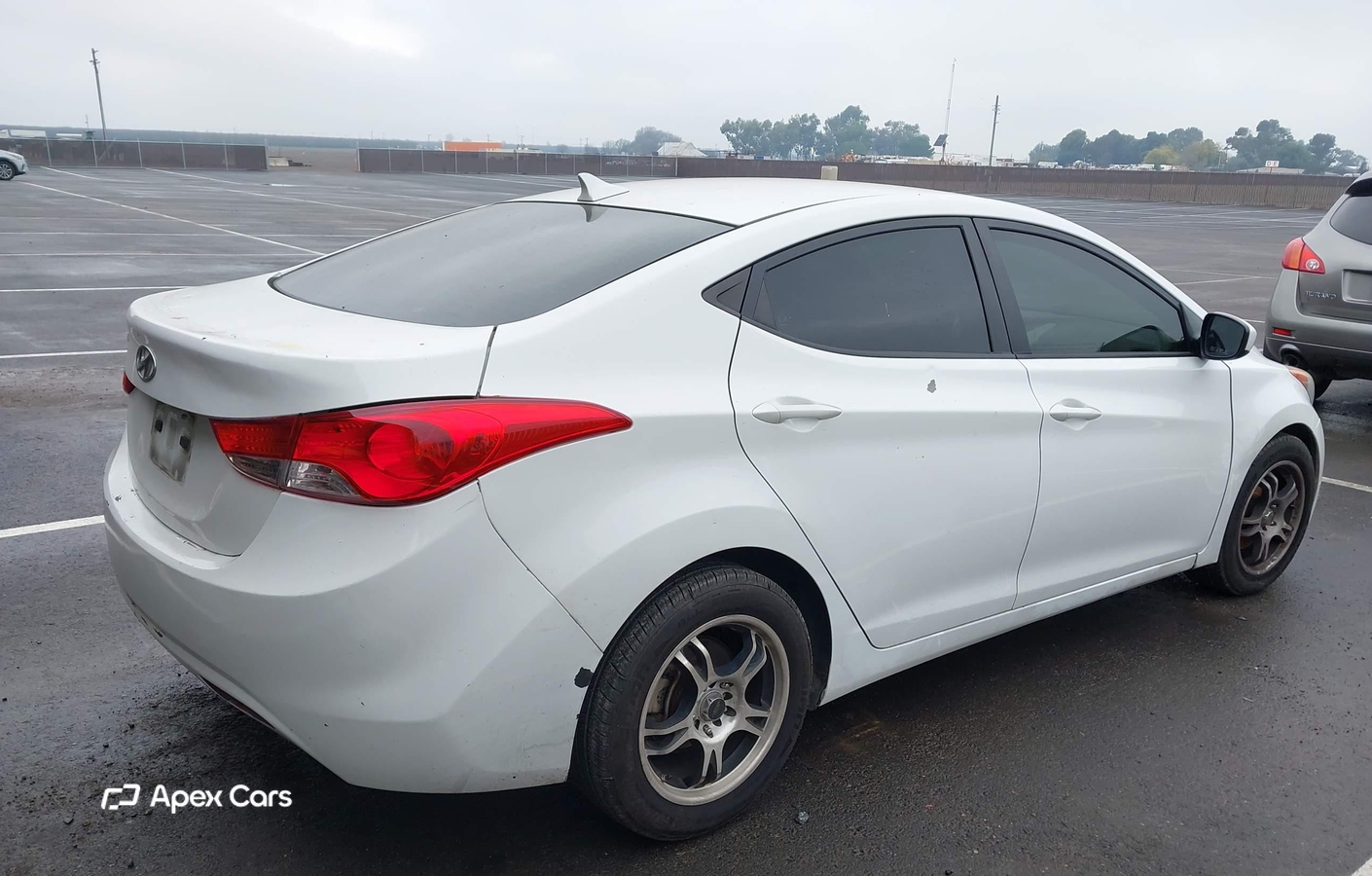 Hyundai Elantra 2013