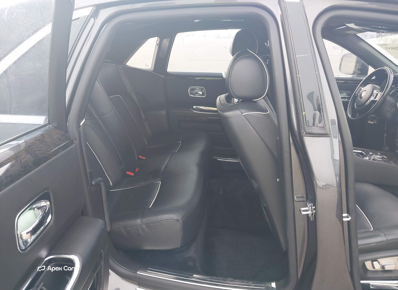 Rolls-Royce Ghost 2011