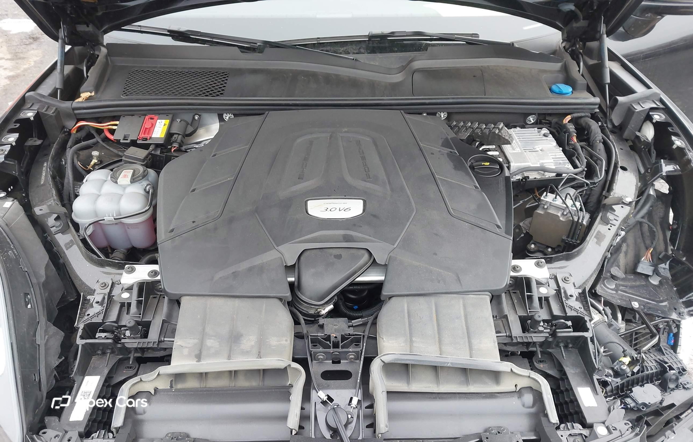 Porsche Cayenne 2021
