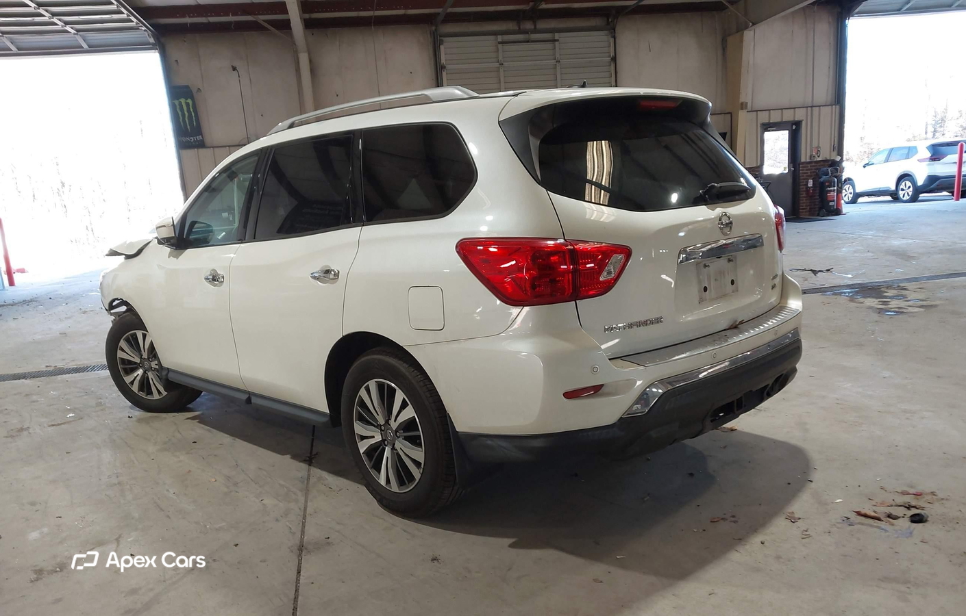 Nissan Pathfinder 2017