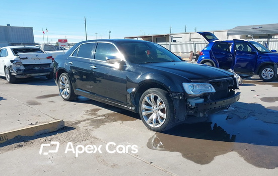 Chrysler 300 2019 - Image 1 of 17