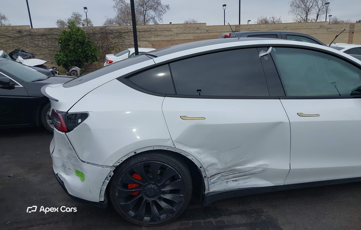 Tesla Model Y 2023