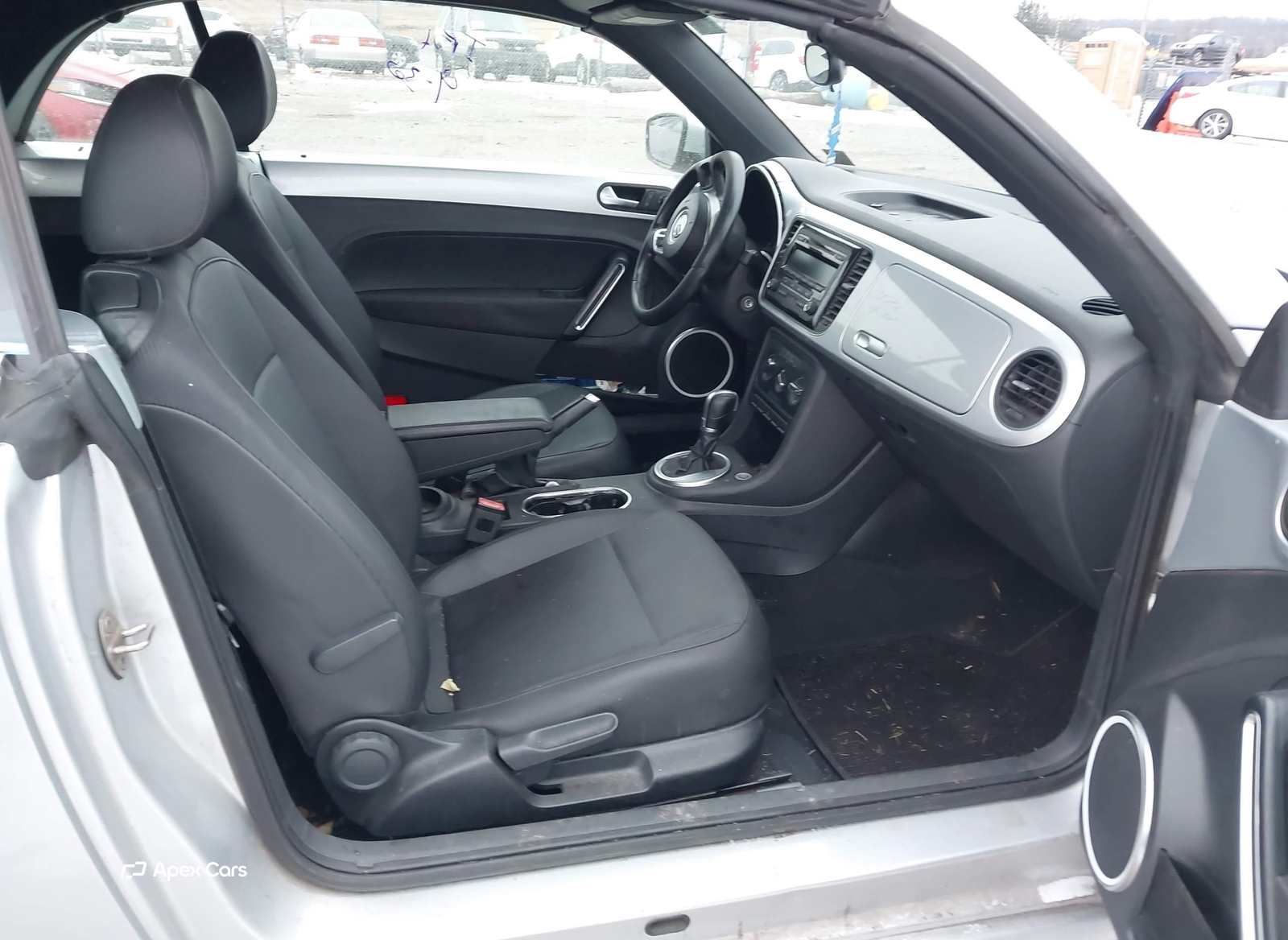 Volkswagen Beetle 2015