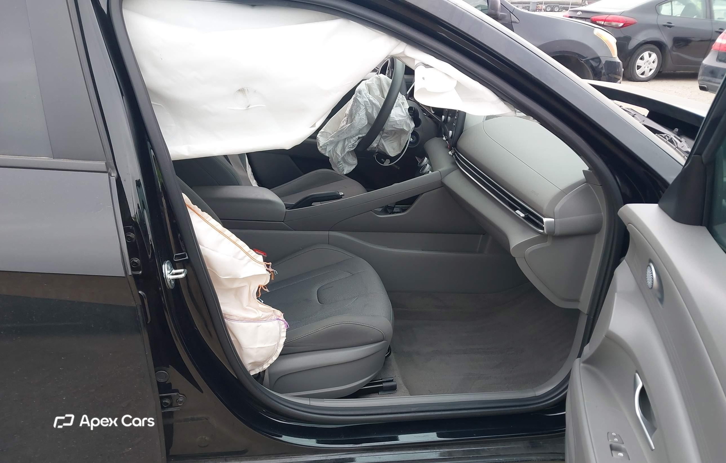 Hyundai Elantra 2023