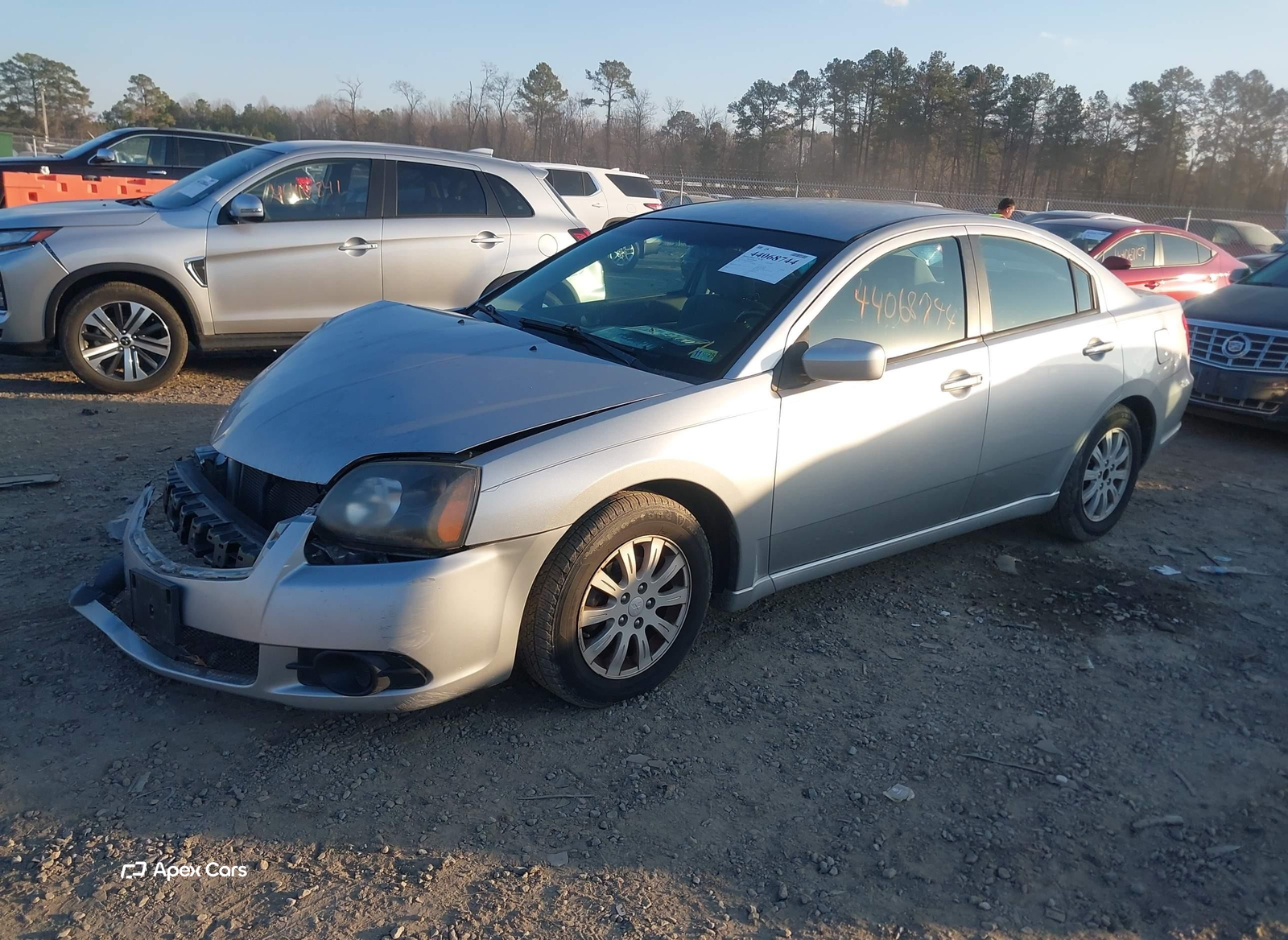 Mitsubishi Galant 2011