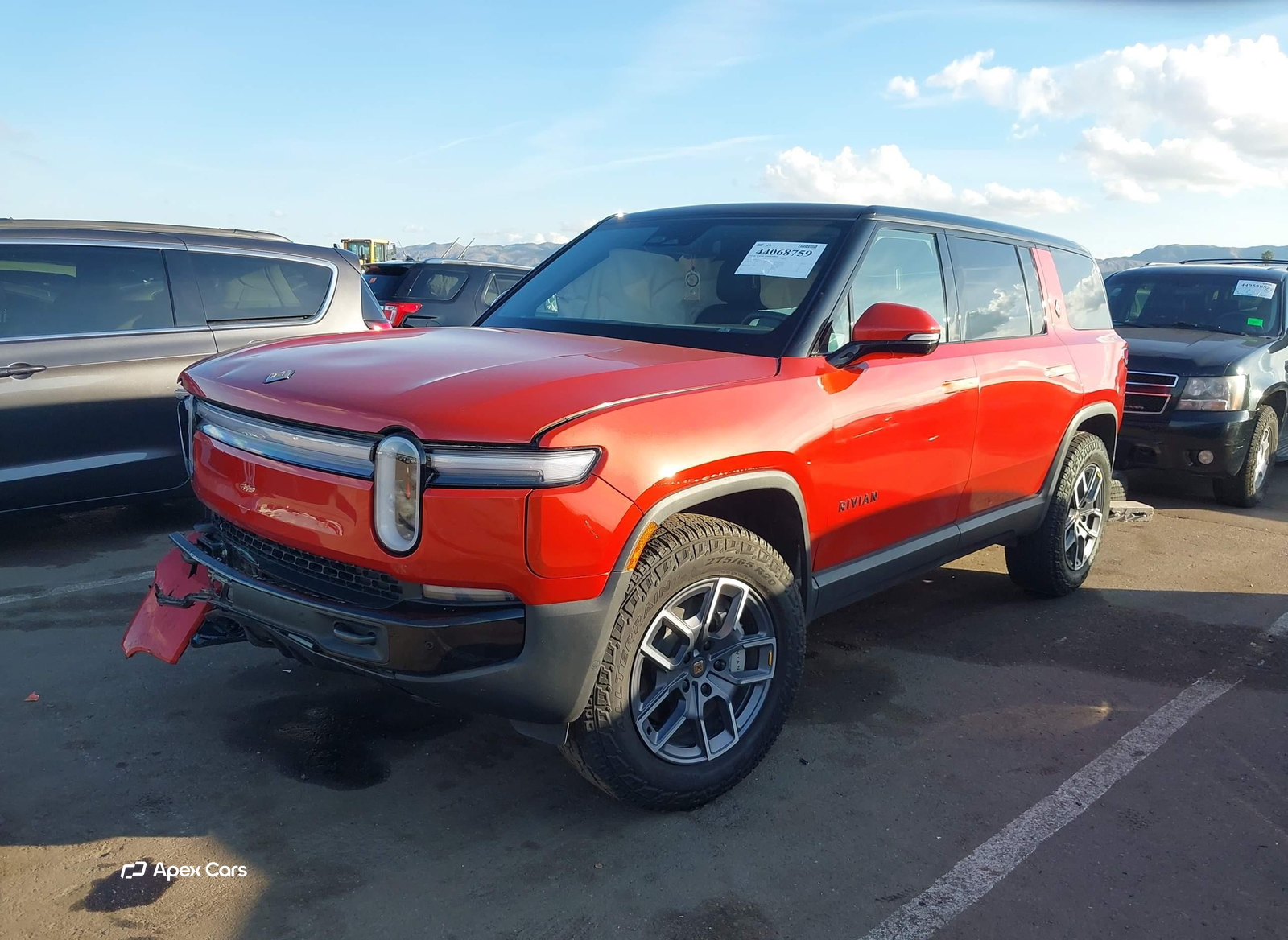 Rivian R1S 2025