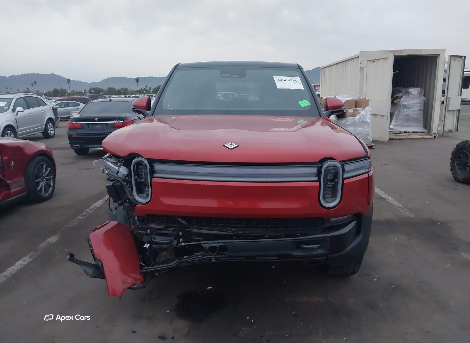 Rivian R1S 2025