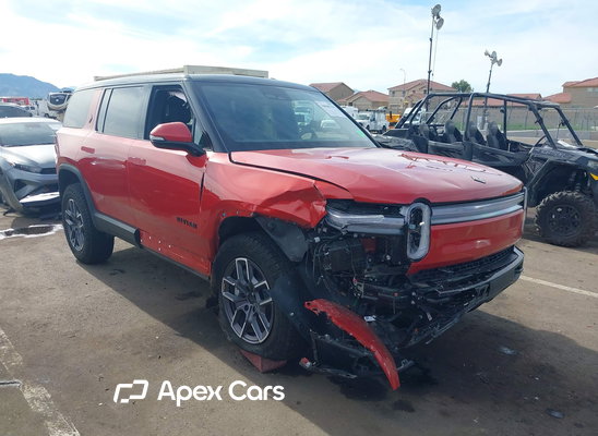 2025 Rivian R1S - Image 1 of 5