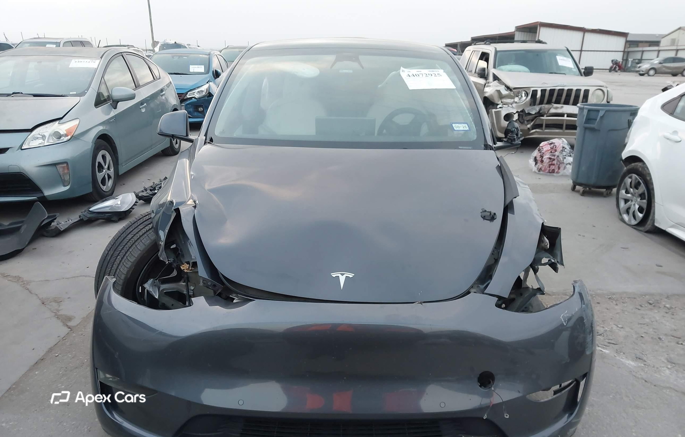 Tesla Model Y 2022