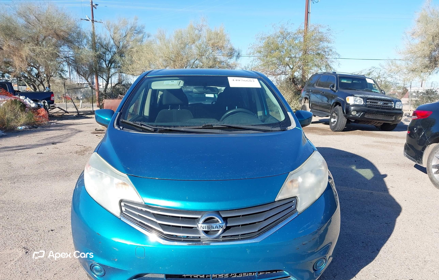 Nissan Versa 2015