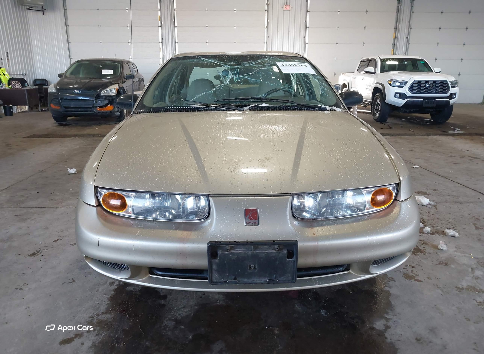 Saturn SL 2002