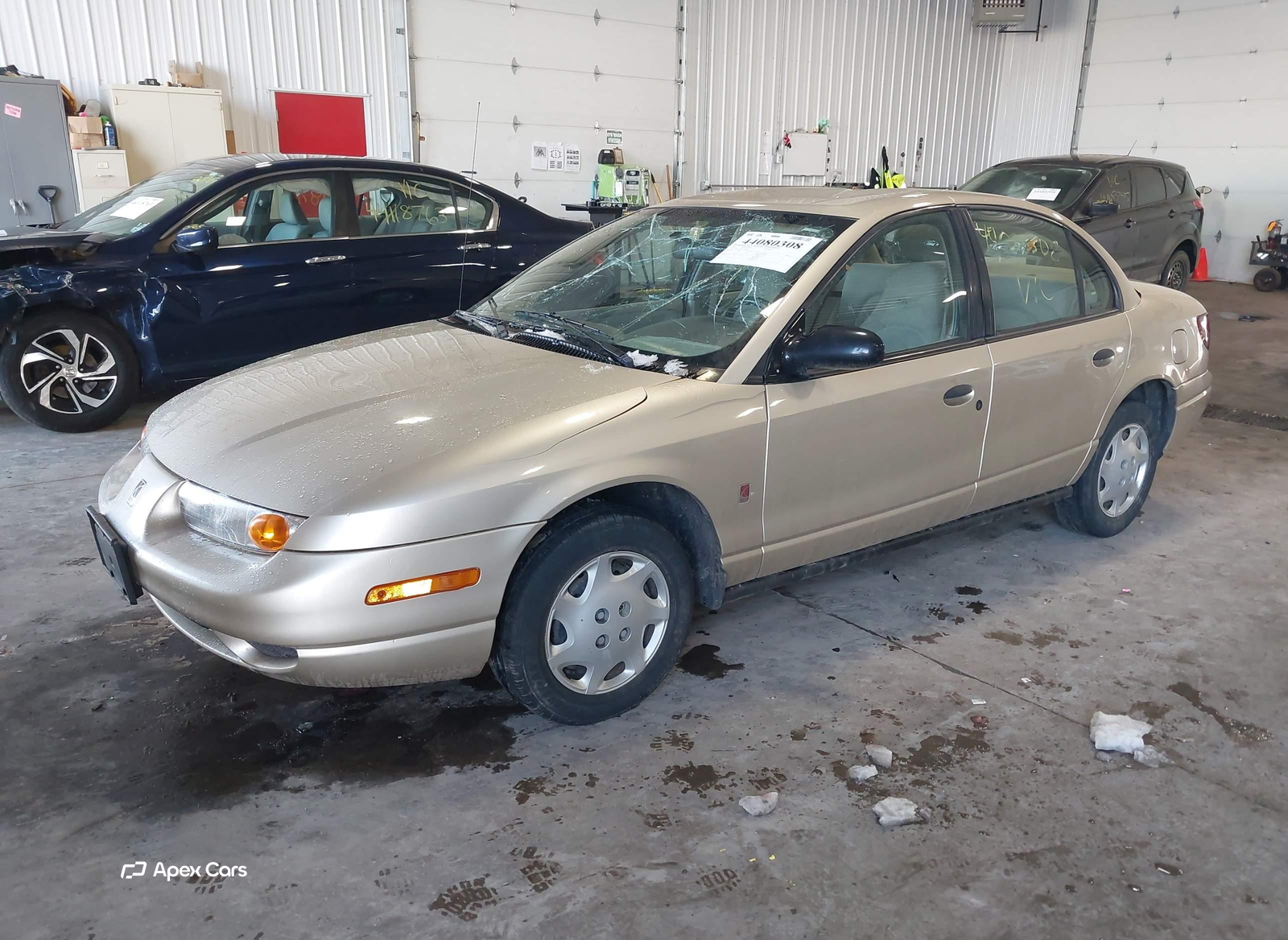 Saturn SL 2002
