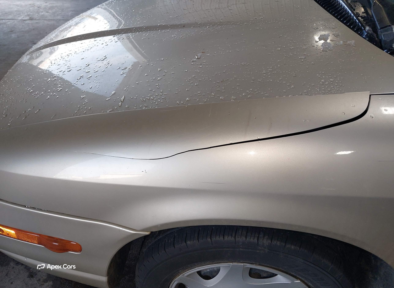 Saturn SL 2002