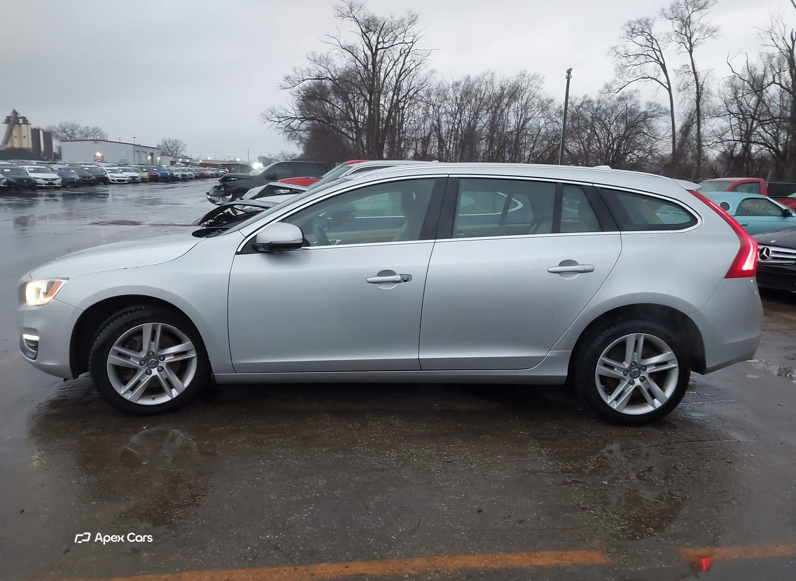 Volvo V60 2015
