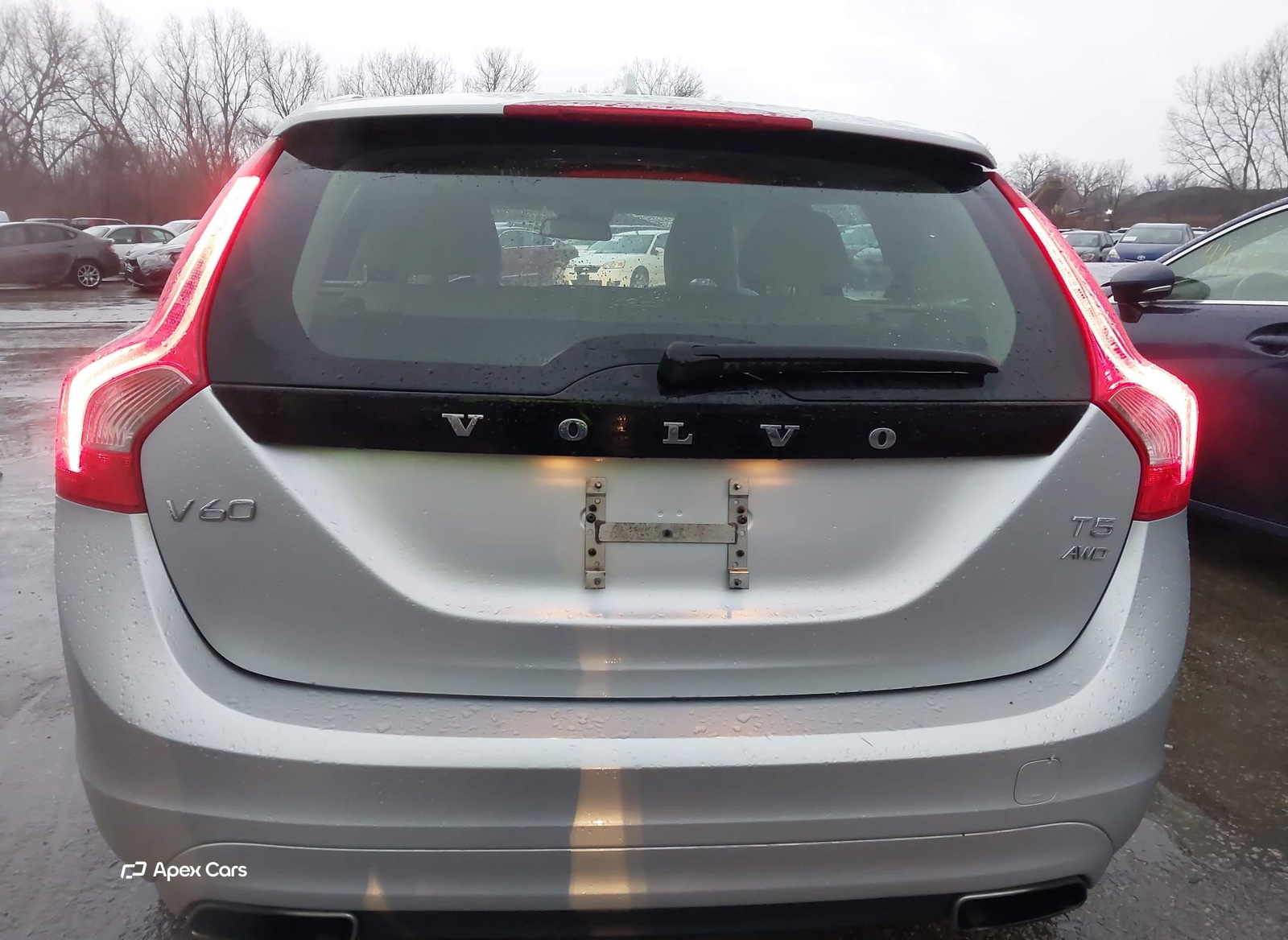 Volvo V60 2015