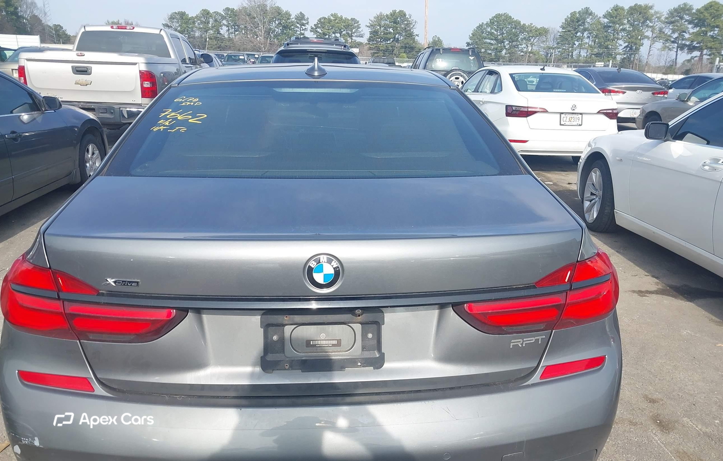BMW Series 7 2016