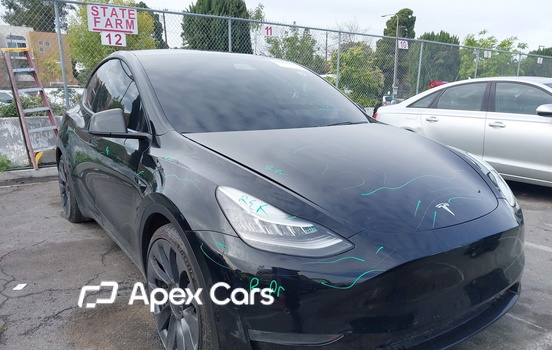 Tesla Model Y 2020 - Image 1 of 18