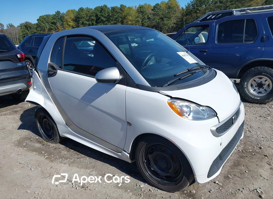 2015 Smart Fortwo - Image 1 of 5