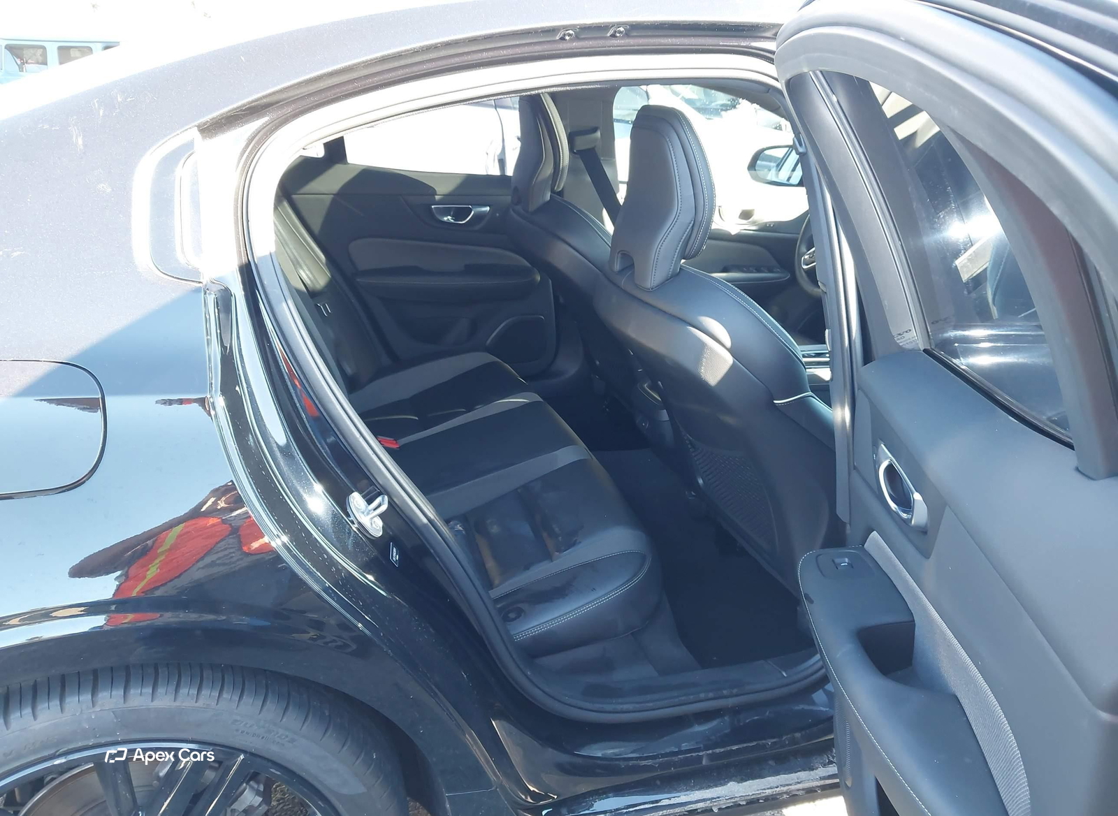 Volvo S60 2024