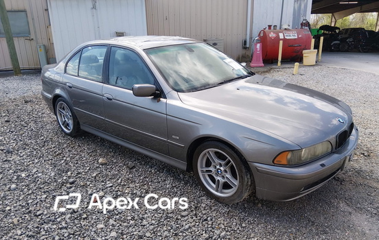 BMW Series 5 2002 - Image 1 of 11