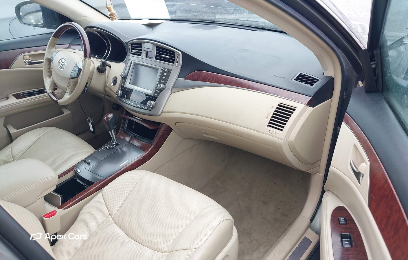 Toyota Avalon 2012